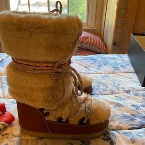 Marc Jacobs Brown Fur Boots